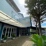 Grand Mahoni Hotel