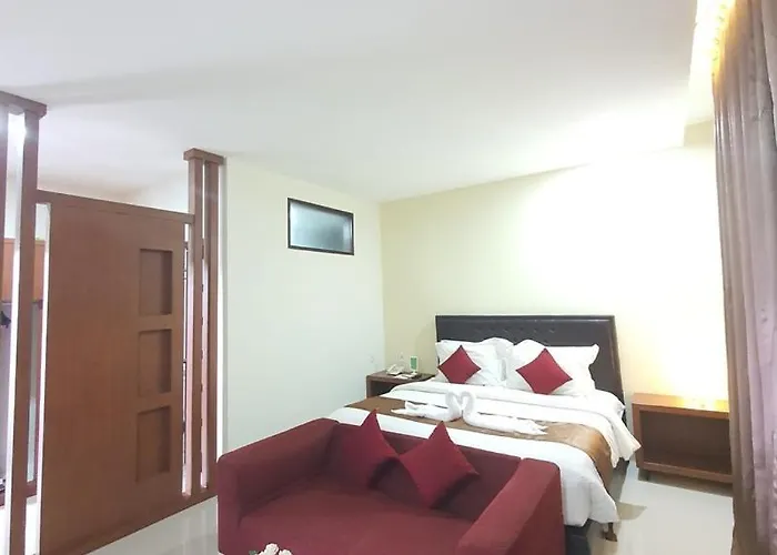 Grand Mahoni Hotel
